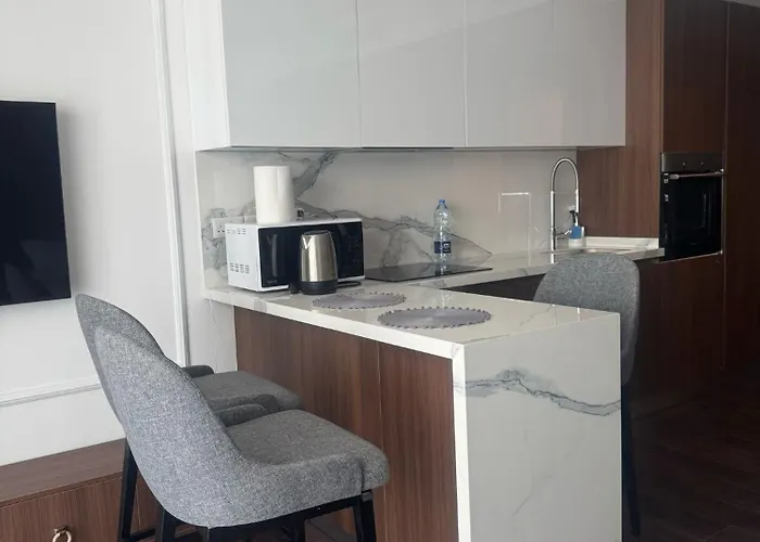 Grand Saphire Apartment-i * Trikomo