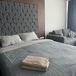 Grand Saphire Apartment-i Lägenhet Trikomo