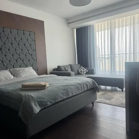 Lägenhet Grand Saphire Apartment-i *
