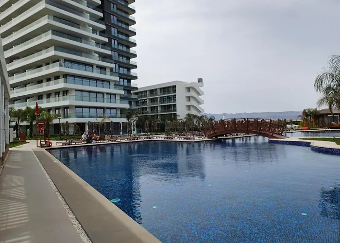 Grand Saphire Apartment-i * Trikomo