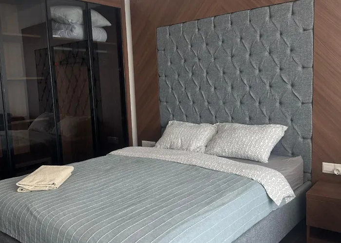 Grand Saphire Apartment-i Апартаменты